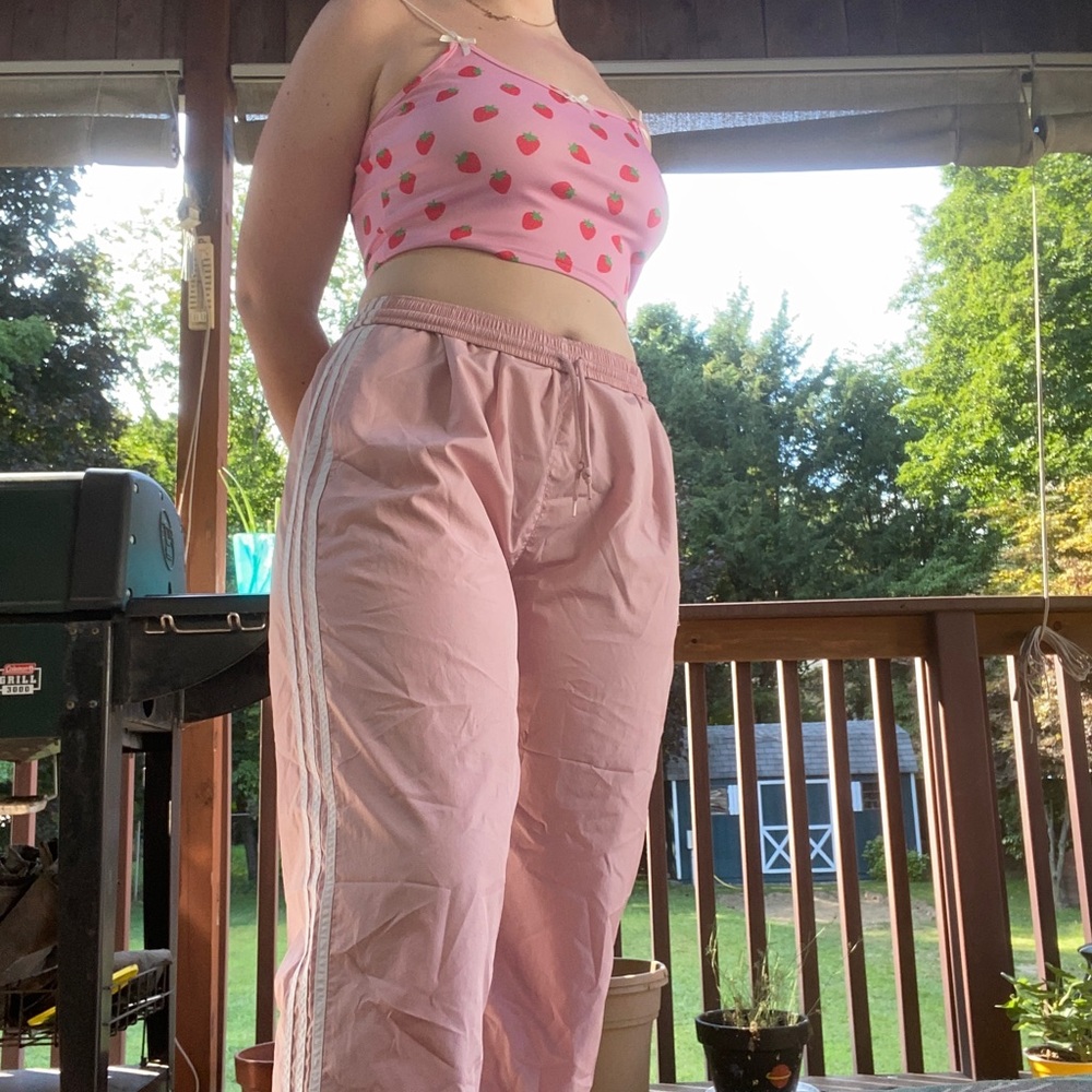 Cropped Adidas pink track pants
